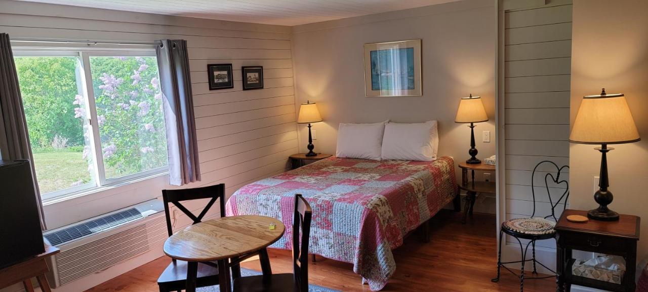 Walpole Hawks House Inn מראה חיצוני תמונה