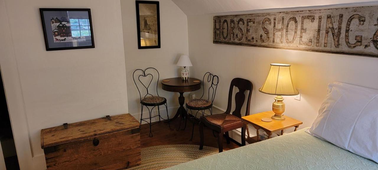 Walpole Hawks House Inn מראה חיצוני תמונה