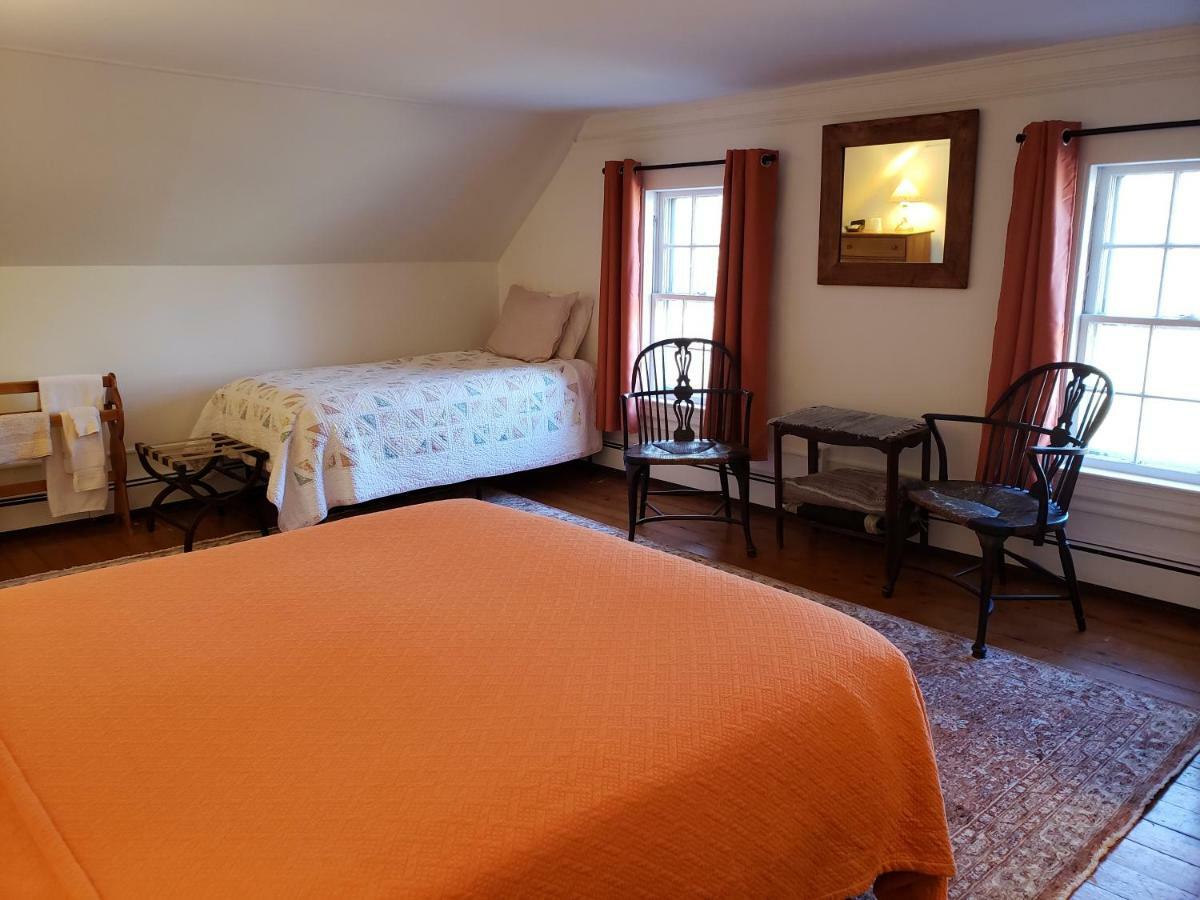 Walpole Hawks House Inn מראה חיצוני תמונה